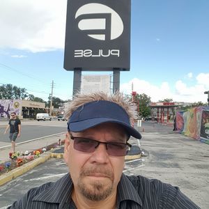 Meet your Posher, Gary